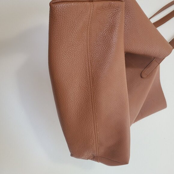 Cuyana Large Classic Easy Tote Shoulder Bag Tan Pebbled Leather Large - Picture 3 of 10